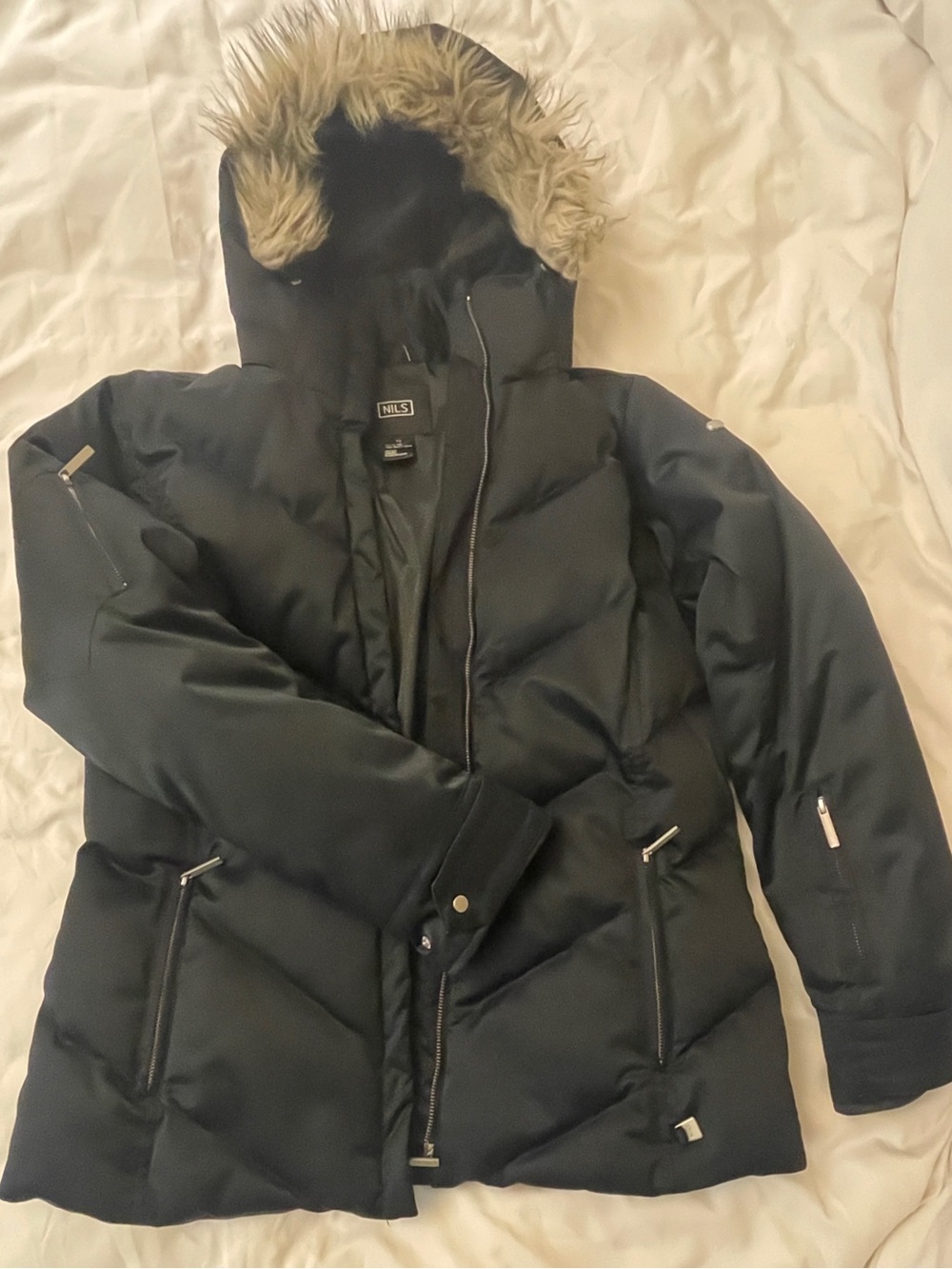 NILS Size 12 Women's Black Quilted Puffer Jacket with Faux Fur Trim Hood
